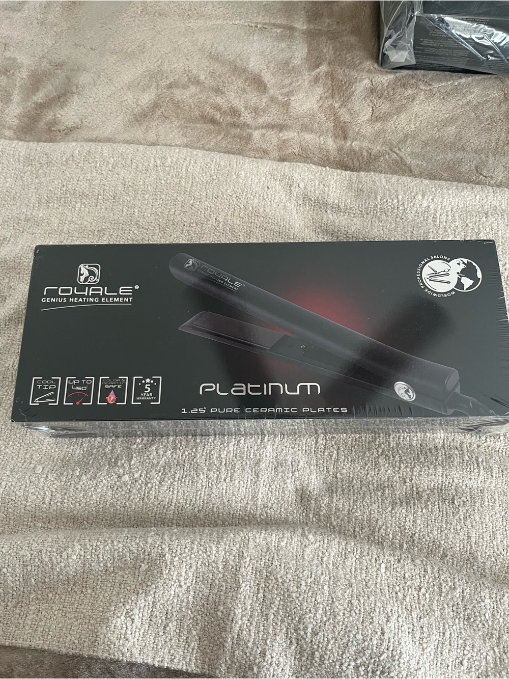 Royale Platinum 1.25" Ceramic Flat Iron - Black